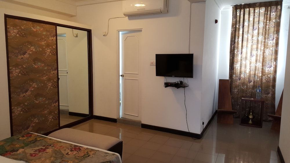 undefined Boutique Colombo 7