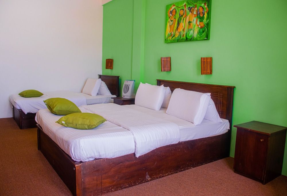 Manudi Glenfallsedge Rest Triple Room 5