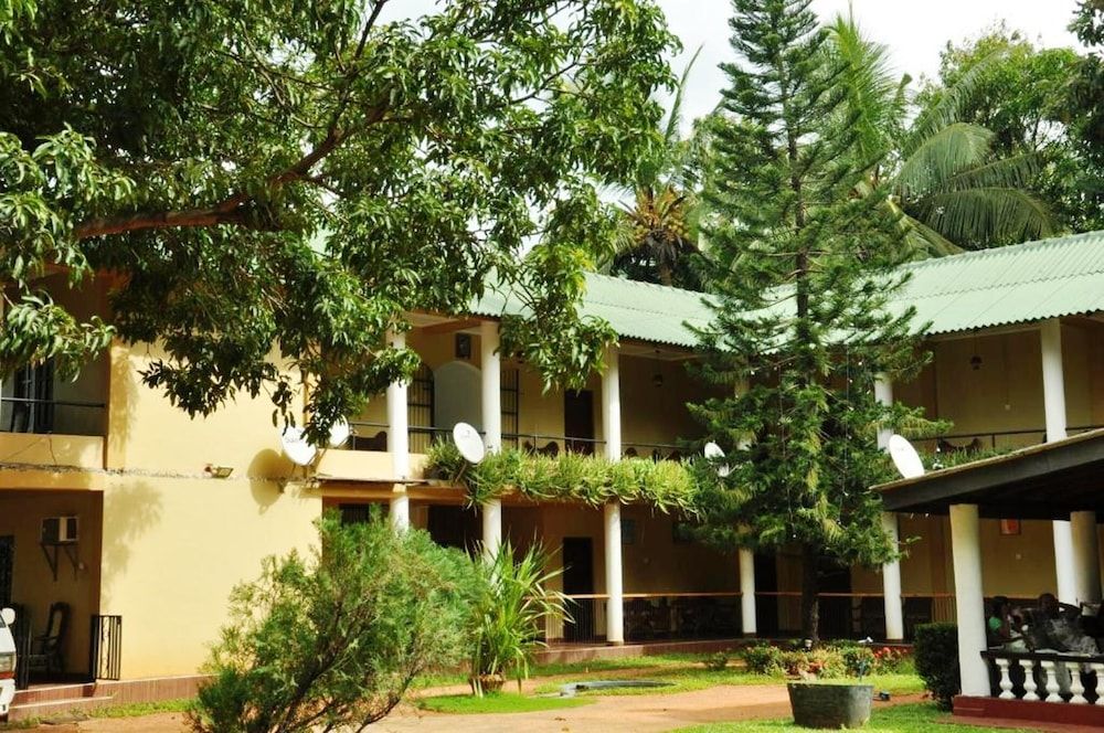 undefined Sujatha Tourist Rest 4