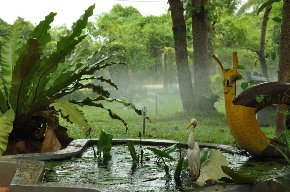 undefined Sujatha Tourist Rest 3