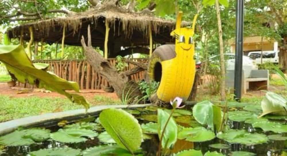 undefined Sujatha Tourist Rest 5