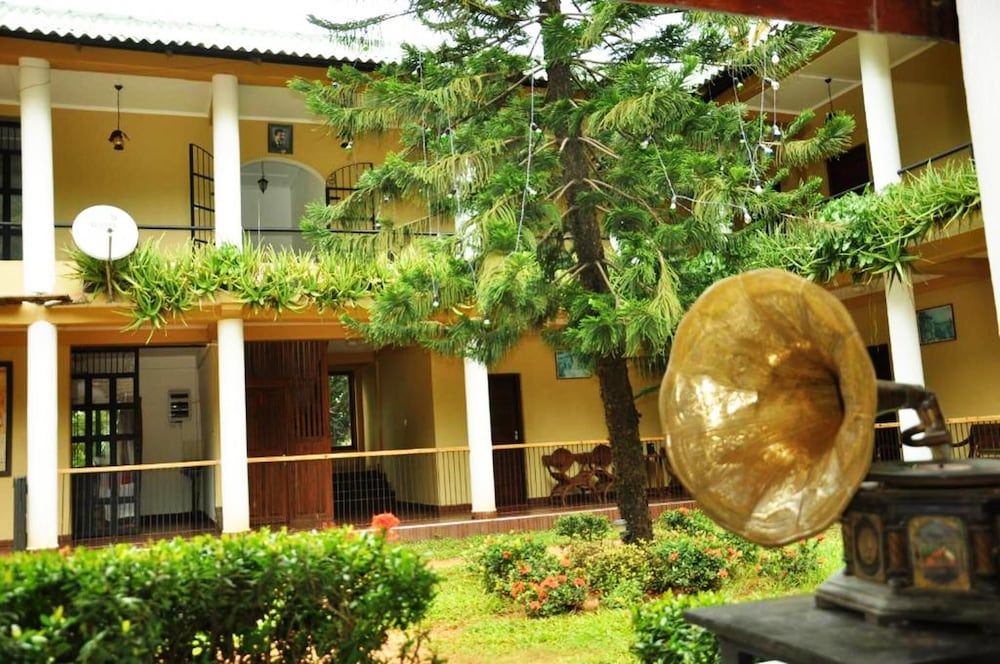 undefined Sujatha Tourist Rest 6