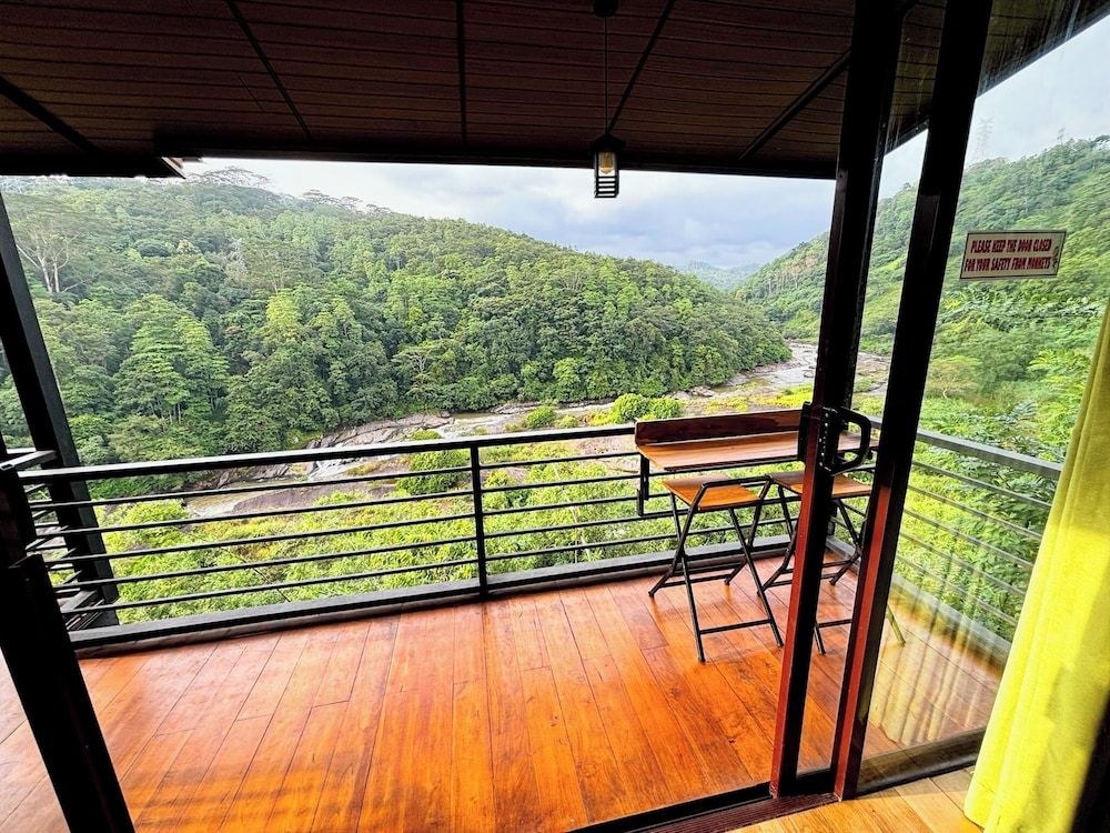 Aqua Dunhinda Villa & Nature Retreat Deluxe Double Room 7