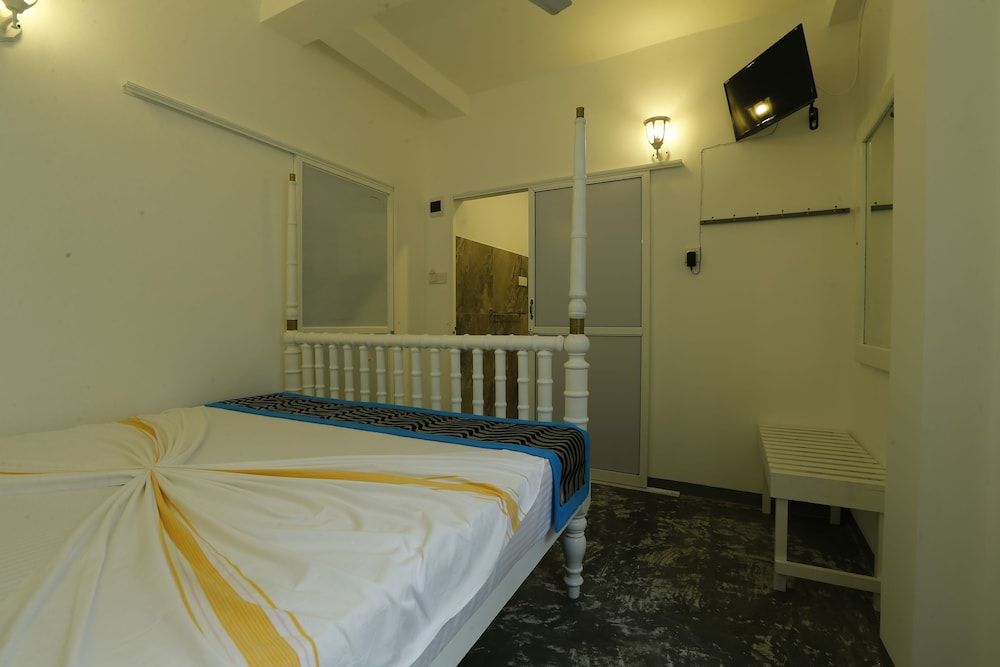 Fort Heaven Standard Double Room, 1 Queen Bed, City View 2