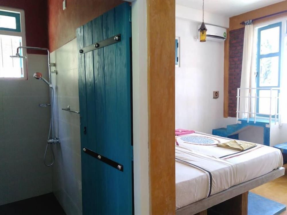 The Change Hotel Standard Double Room with Balcony 19