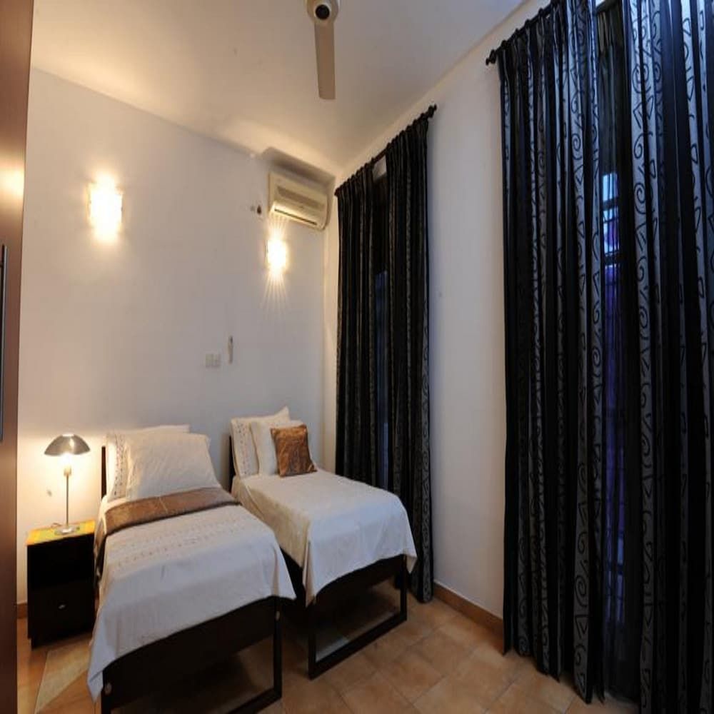 undefined Villa Colombo 7 5