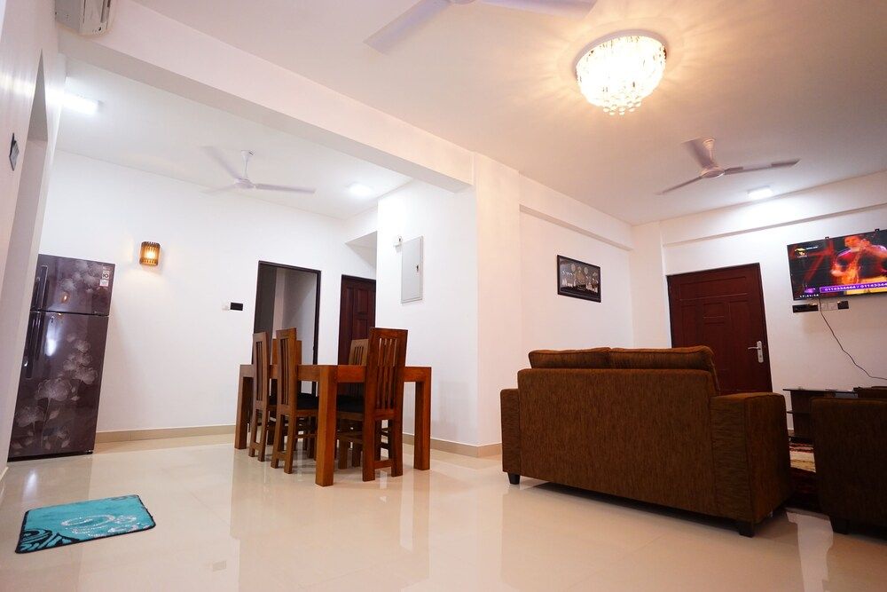 undefined Amazing Alexandra Apartment 5