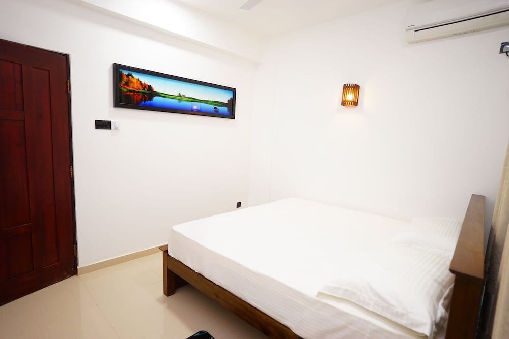 Amazing Alexandra Apartment Luxury Apartment, 4 Bedrooms 7