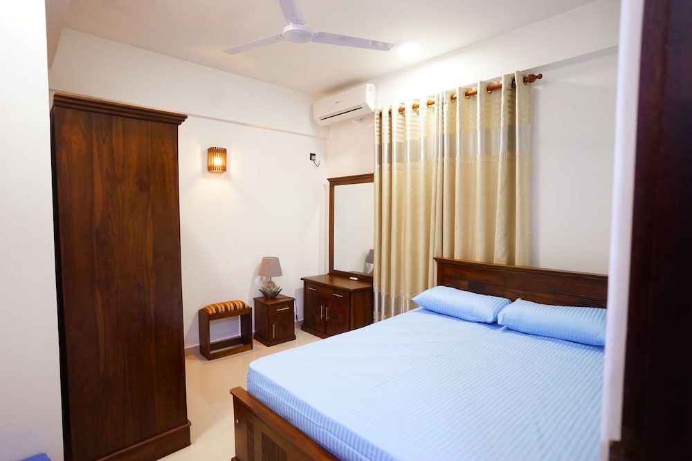 undefined Amazing Alexandra Apartment 10