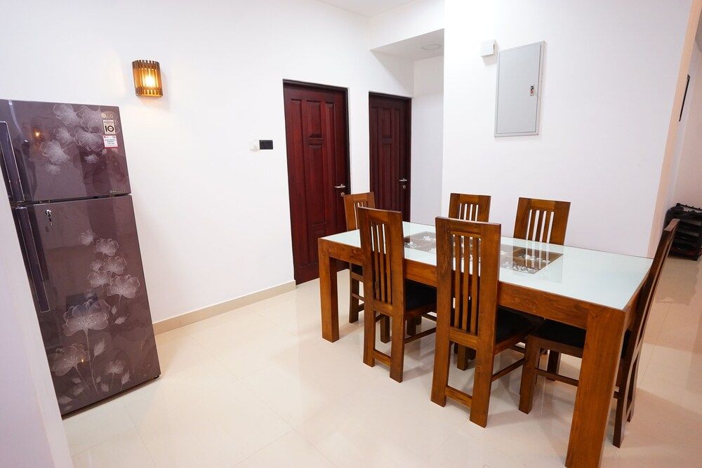 undefined Amazing Alexandra Apartment 4