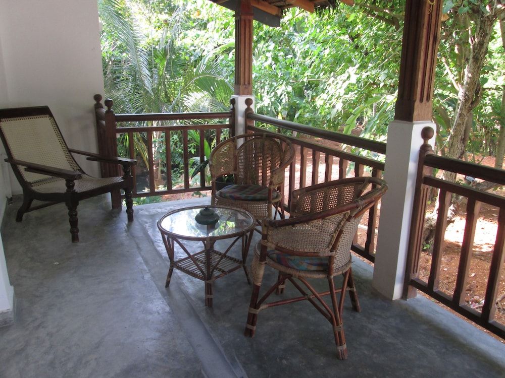Garden View Apartments - 2 Bedrooms