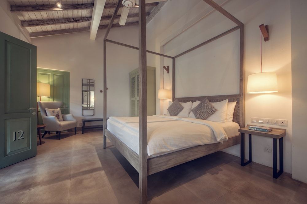 Fort Bazaar Bazaar King Bedroom