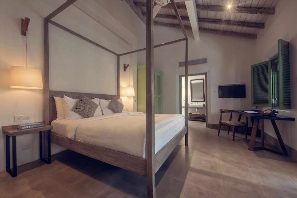 Fort Bazaar Bazaar King Bedroom 2