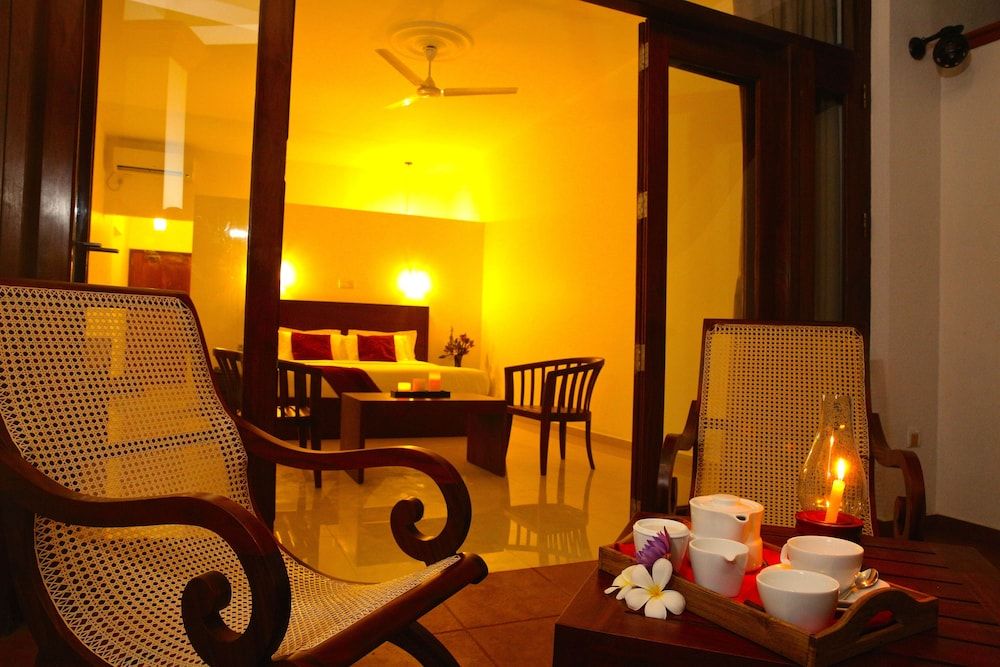 undefined Whispering Palms Hotel 2