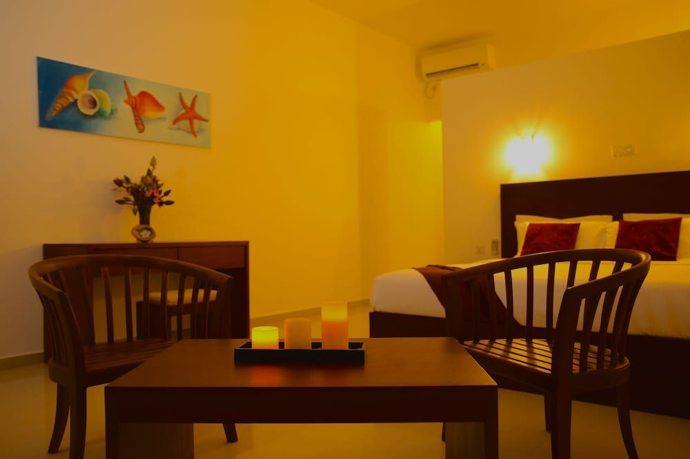 undefined Whispering Palms Hotel 3