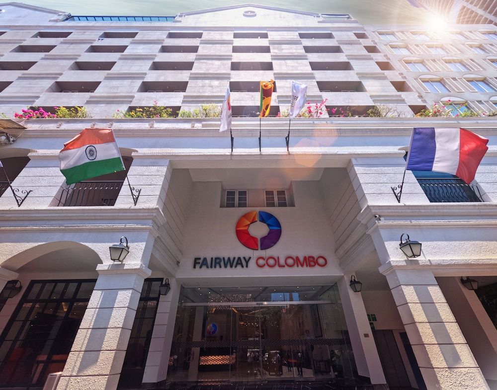 undefined Fairway Colombo - Sri Lanka's First Hotel With Robot Technology 8