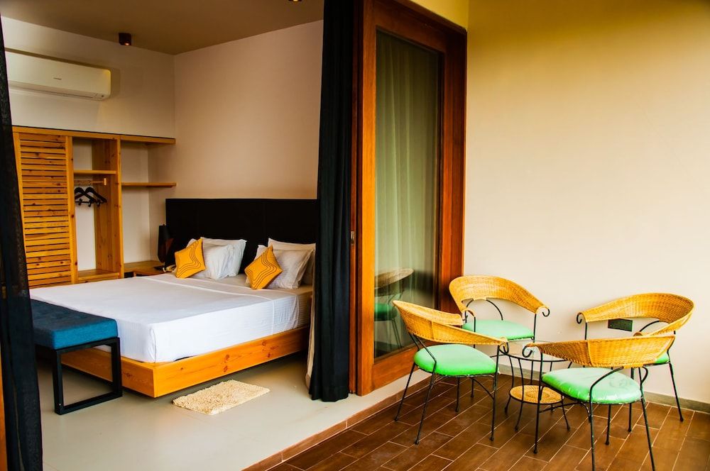 Deluxe Double Room, Pool View