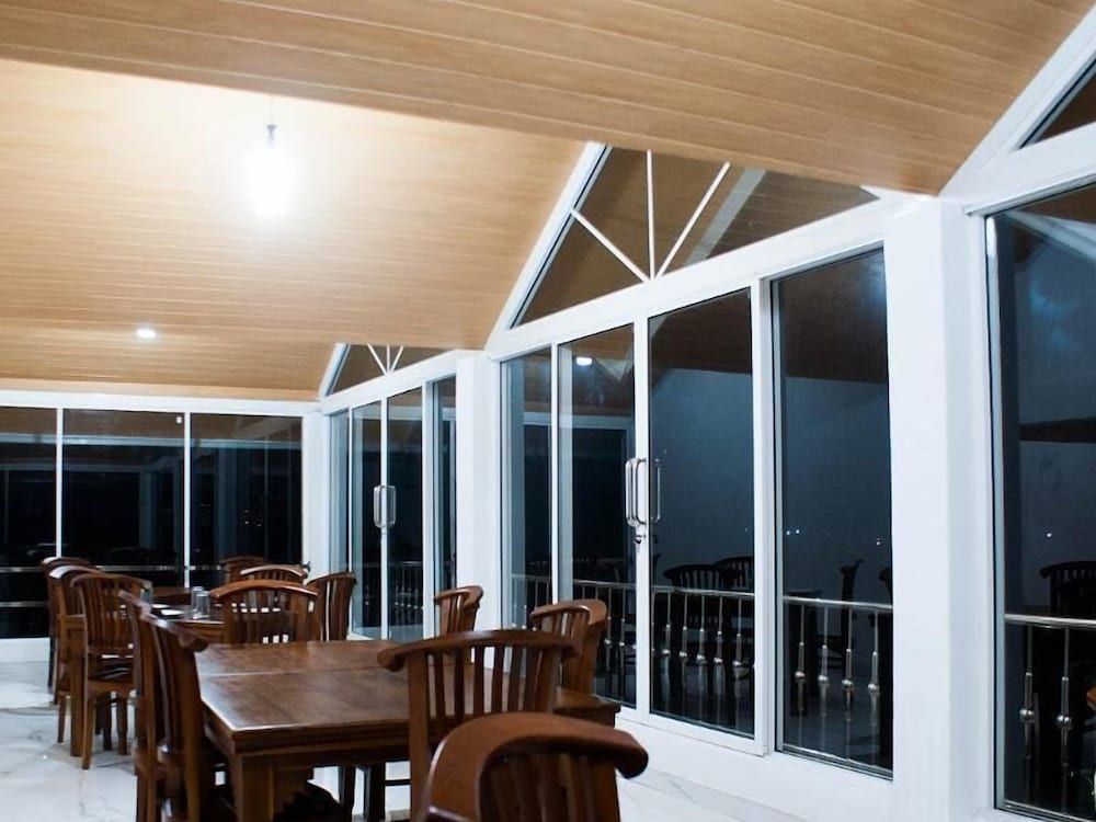 undefined Vista Thilina 7