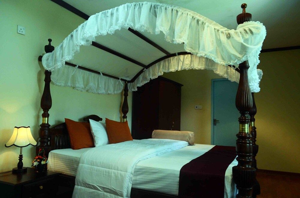 undefined HillCrest Villa 10