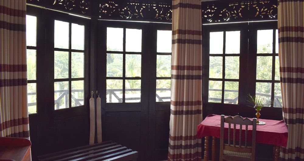 undefined Kandy Holiday Home 4