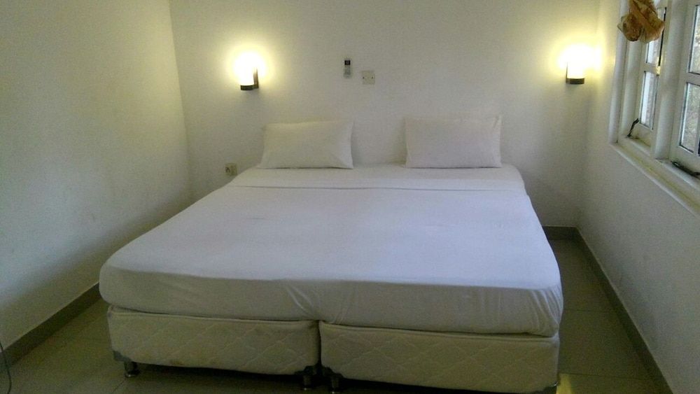 undefined Ancient Villa 5