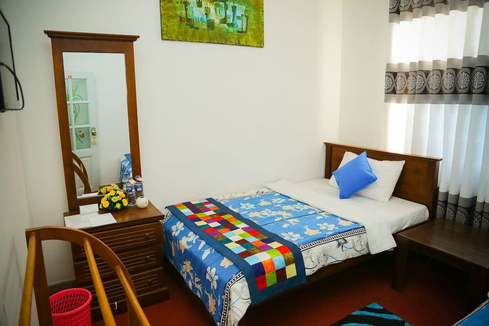 The Rosedale Grand Nuwara Eliya Grand Bungalow, 4 Bedrooms (16 People) 2