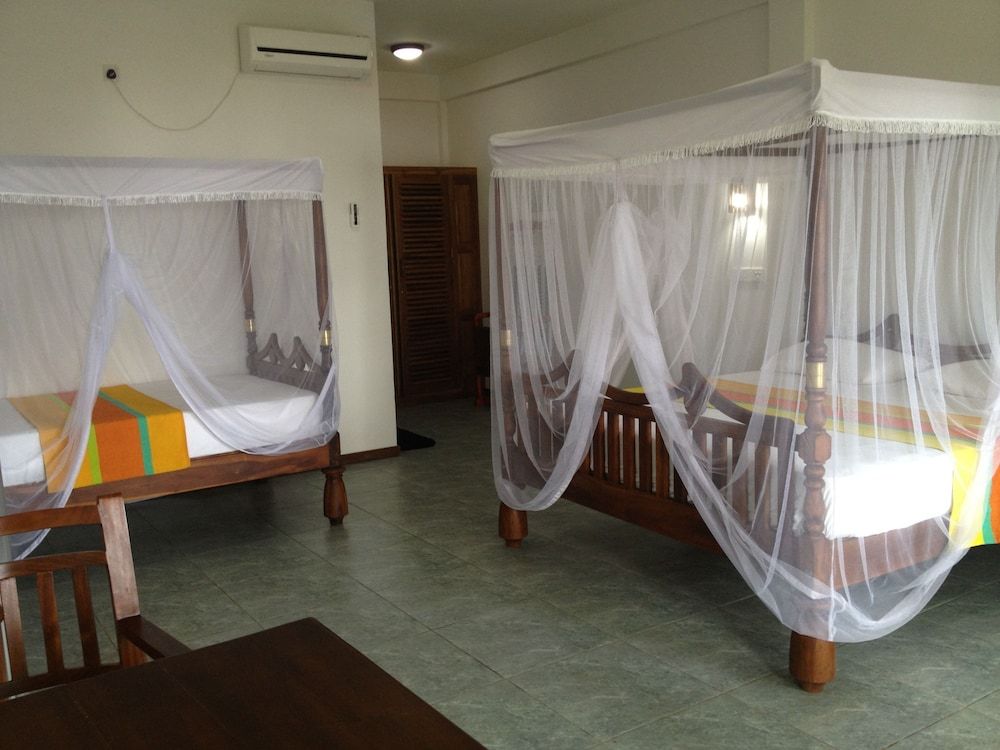 Family Room, 1 Bedroom, Patio, Beach View