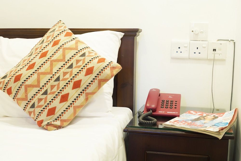 Moon Hills Hotel Standard Room without AC 3