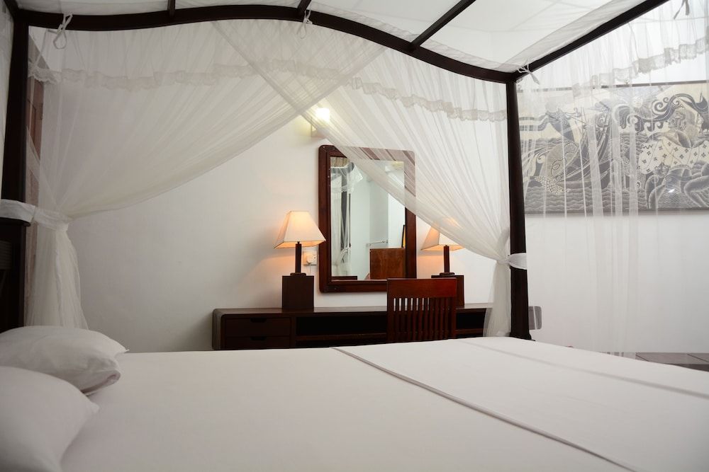 undefined YKD Tourist Rest 3