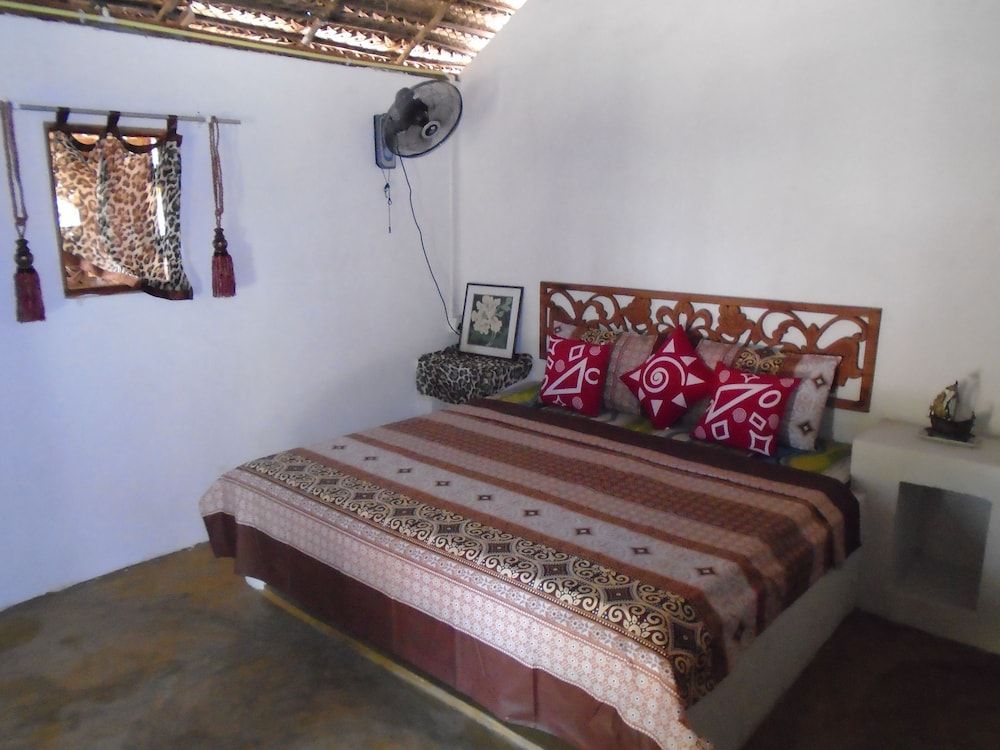 Standard Double Room, Garden View