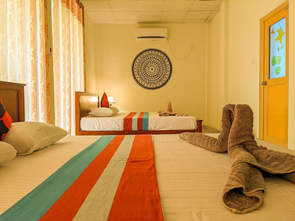 Sigiri Choona Lodge Superior room with private balcony AC 4