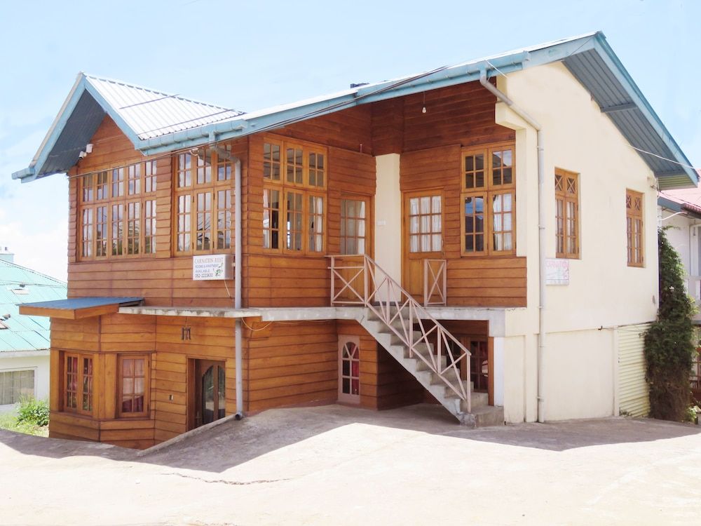 undefined Carnation Rest 7