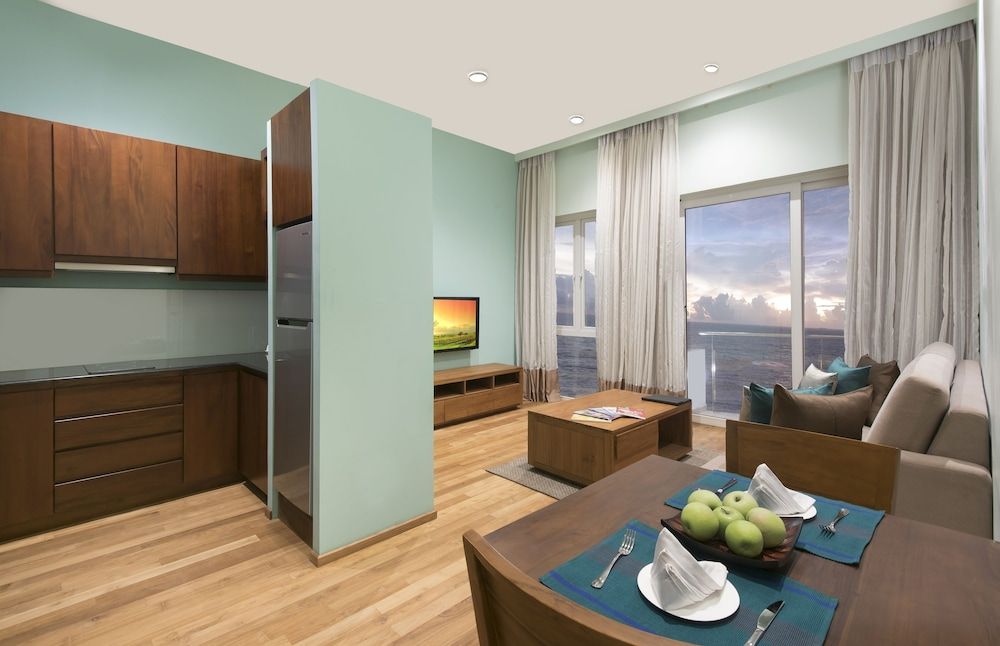 undefined Ocean Edge Suites & Hotel Colombo