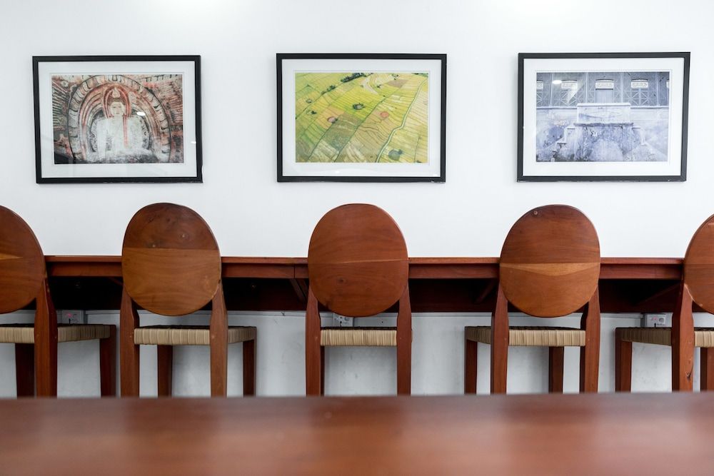 undefined Drift BnB 8