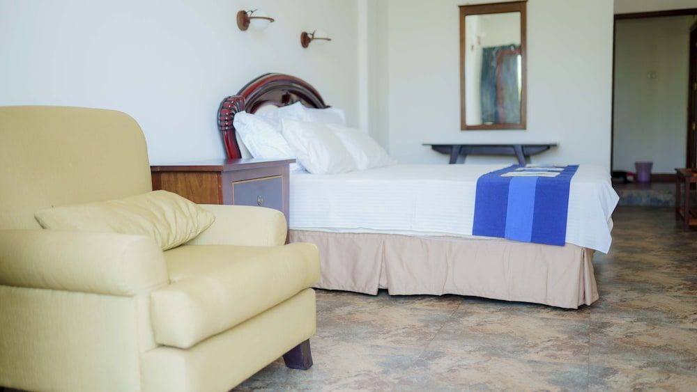 Mothers Place Nimala Standard Double Room, Balcony