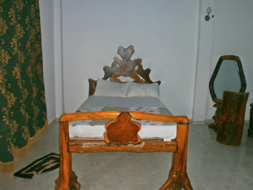 undefined Suwanila Rest 8