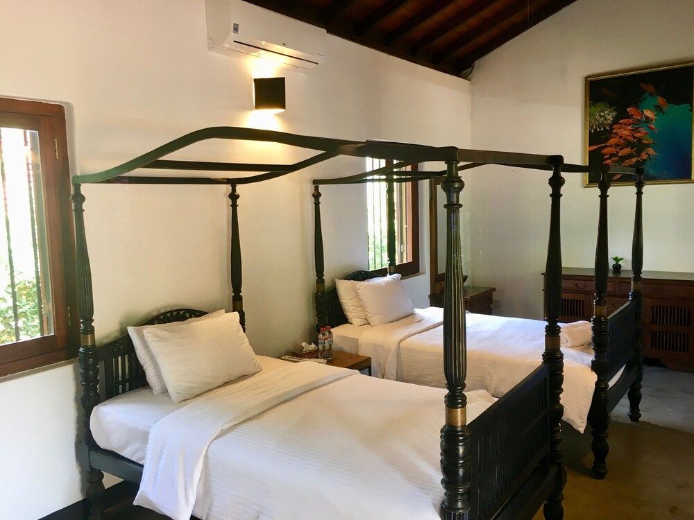 undefined Villa Capers 8