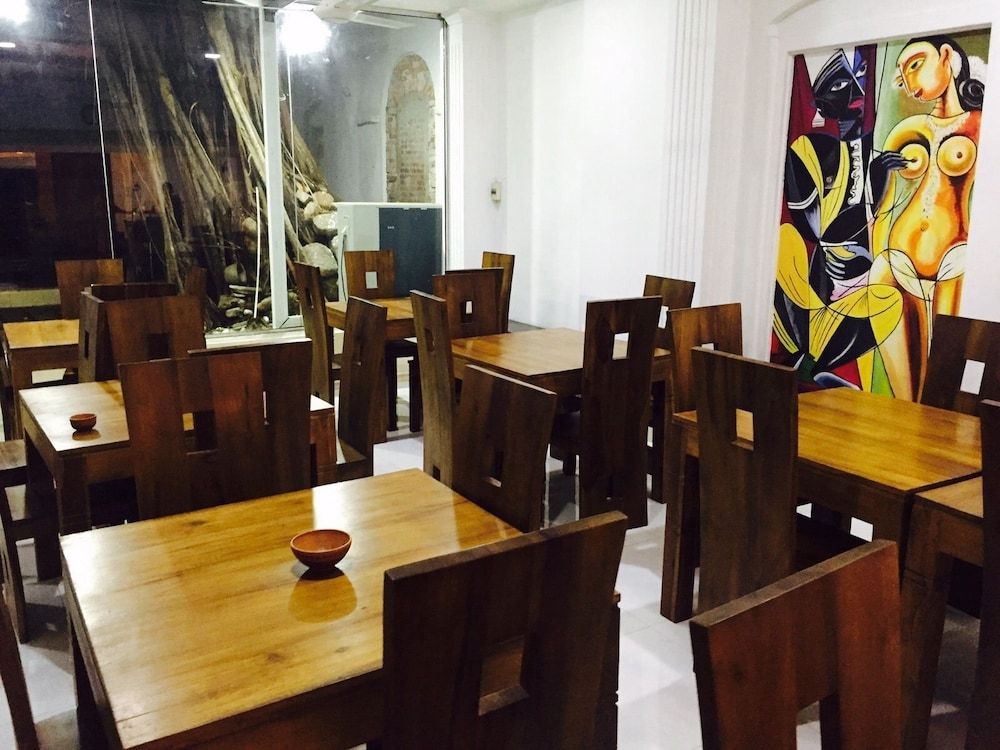 undefined Cinnamon Heights 6