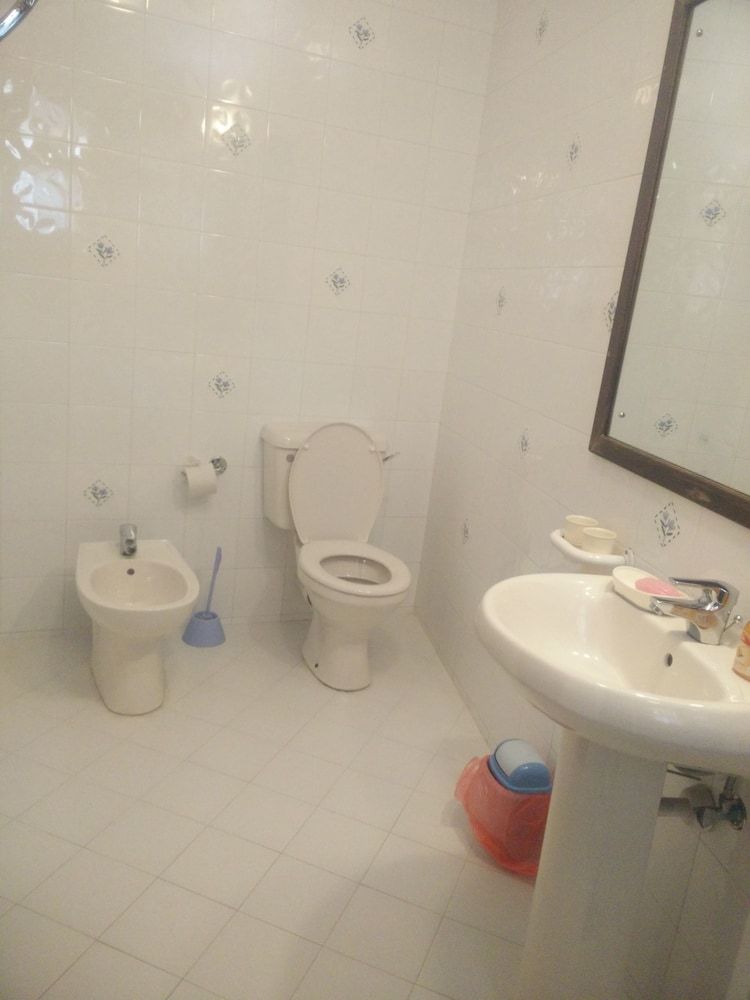 Amazing Family Home Double Room, 1 Bedroom 2