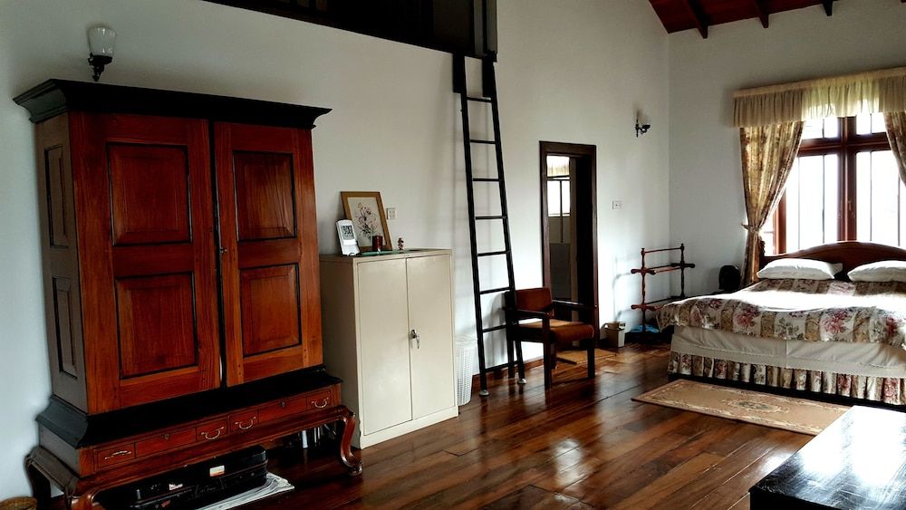 undefined Amazing Family Home 8