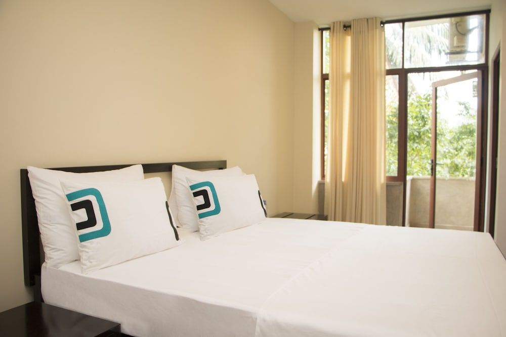 Saninro Hotel Ragama Single Room 4