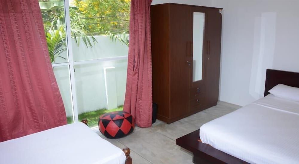 Hotel Tobiko Family Room, Garden View 6