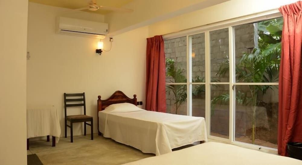 Hotel Tobiko Family Room, Garden View 5