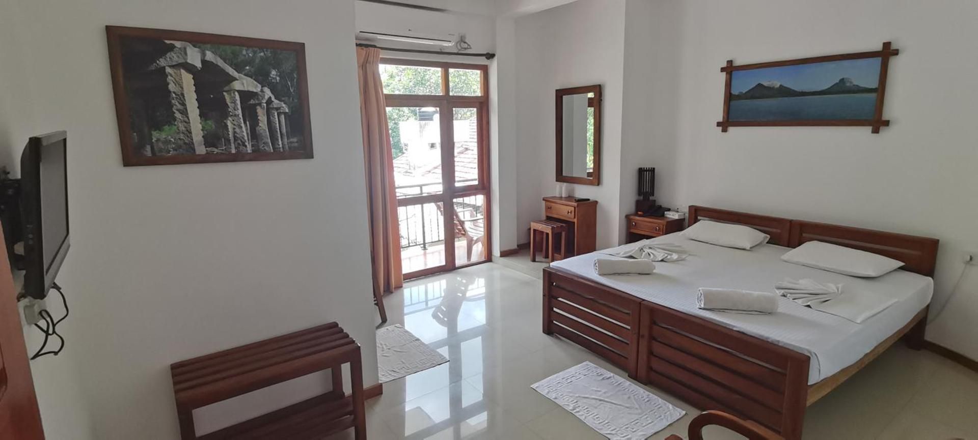 Deluxe Double Room with Balcony