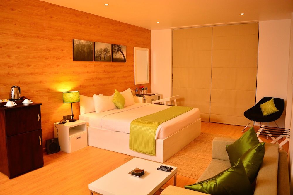 The Highlands By Unique Hotels Premier Double Room, 1 Queen Bed, Lake View 3