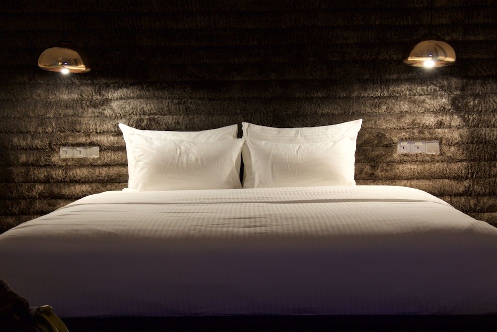 Villa Raha Poolside Suite 2