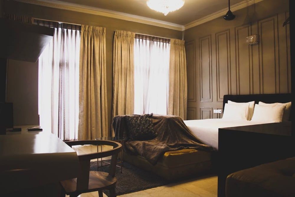 undefined Villa Raha 3