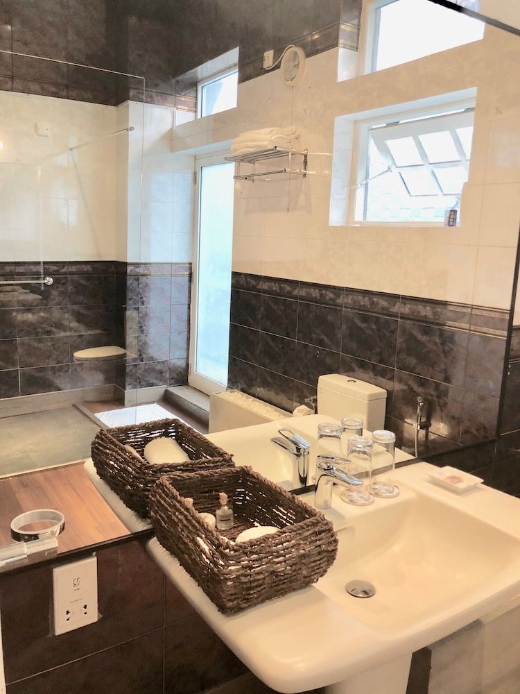 Villa Raha Poolside Suite 10