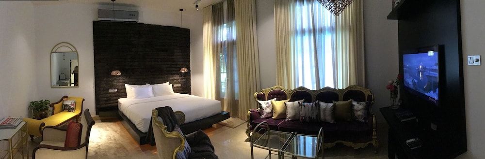 Crystal Suite