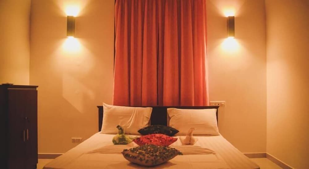 Villa Frangipani Double Room, Private Bathroom 5